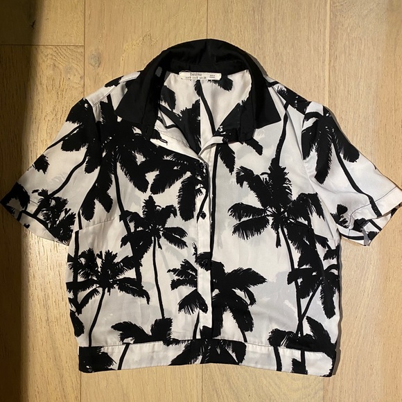 Bershka Palm Tree Collar Shirt - Picture 1 of 2